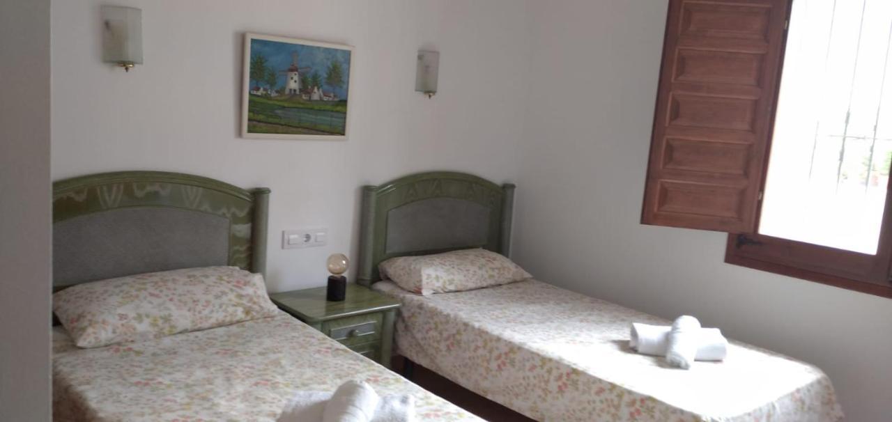 Villa Alhambra - Dale A Tu Familia Las Vacaciones Y El Descanso Que Se Merecen Calpe Zewnętrze zdjęcie