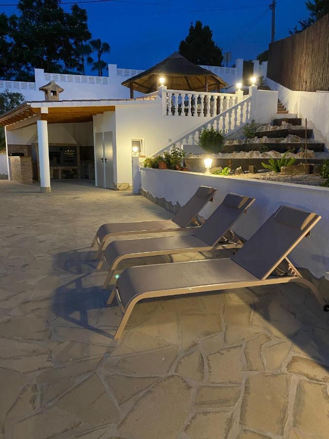 Villa Alhambra - Dale A Tu Familia Las Vacaciones Y El Descanso Que Se Merecen Calpe Zewnętrze zdjęcie